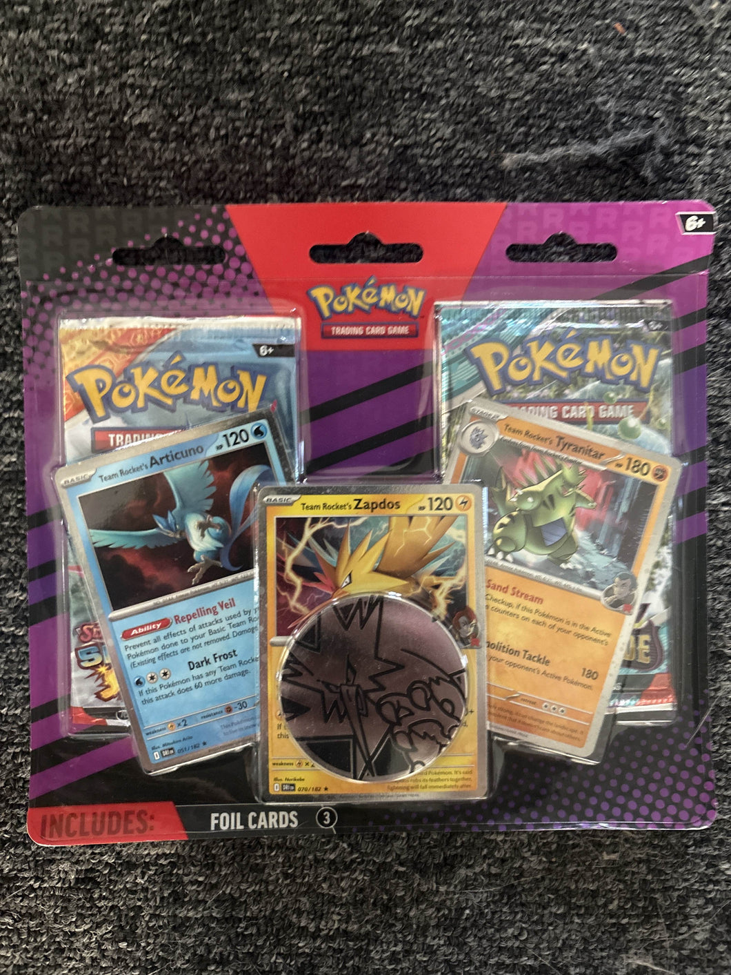 2 pack (Surging and Twillight) wiith 3 holo's and coin